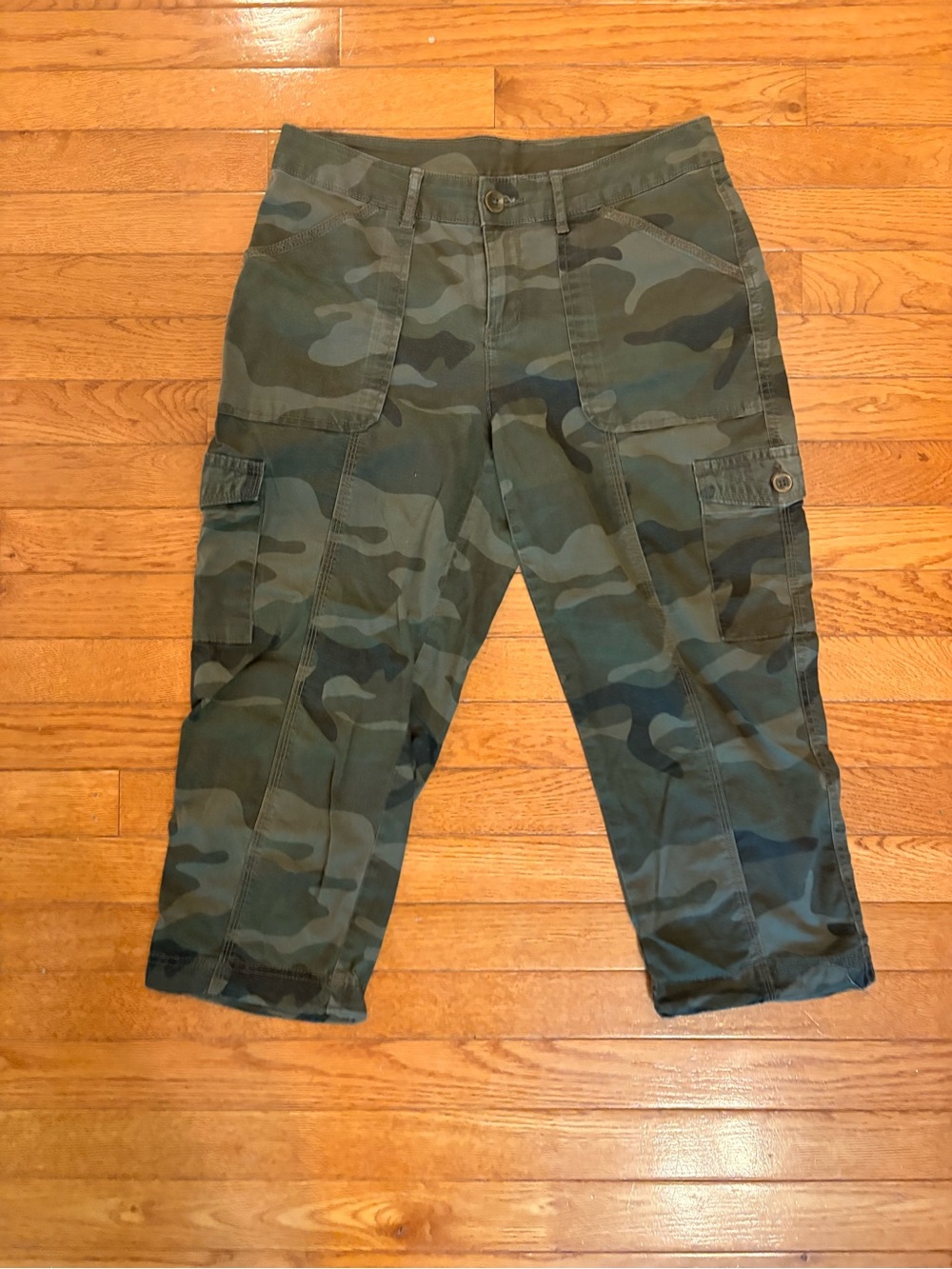 Camo Cargo women’s Pants - Olive Green